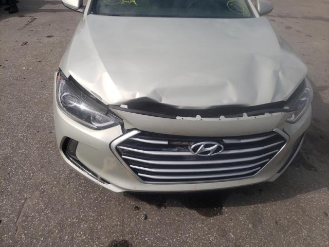 Photo 8 VIN: 5NPD84LF2HH187564 - HYUNDAI ELANTRA SE 