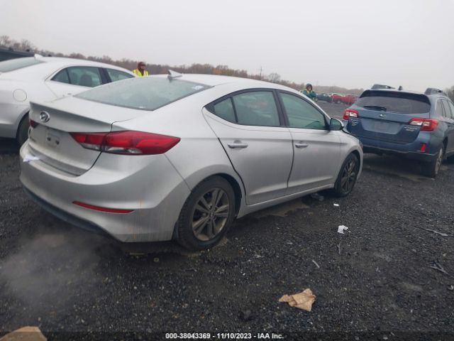 Photo 3 VIN: 5NPD84LF2JH225963 - HYUNDAI ELANTRA 