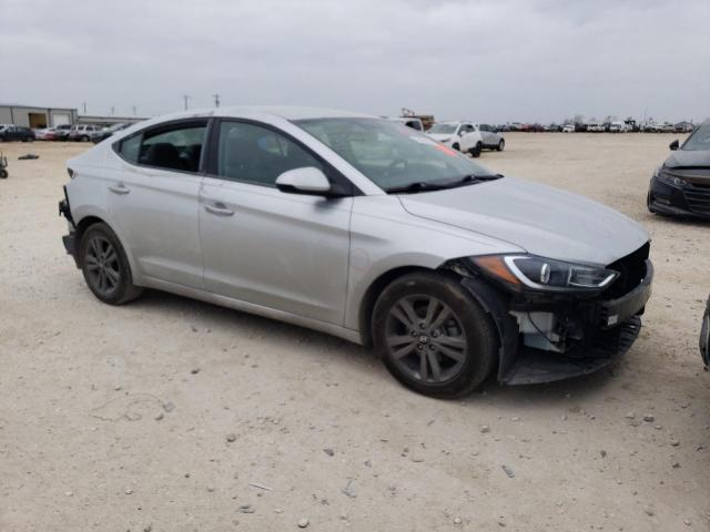 Photo 3 VIN: 5NPD84LF2JH235697 - HYUNDAI ELANTRA SE 