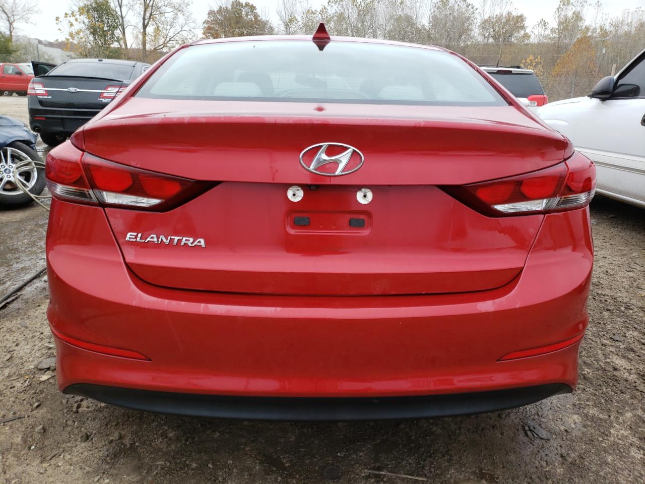 Photo 5 VIN: 5NPD84LF2JH238387 - HYUNDAI ELANTRA 