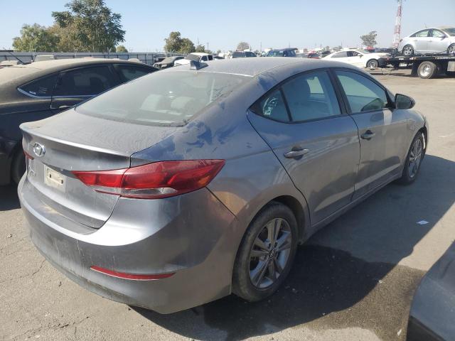 Photo 3 VIN: 5NPD84LF2JH243749 - HYUNDAI ELANTRA SE 