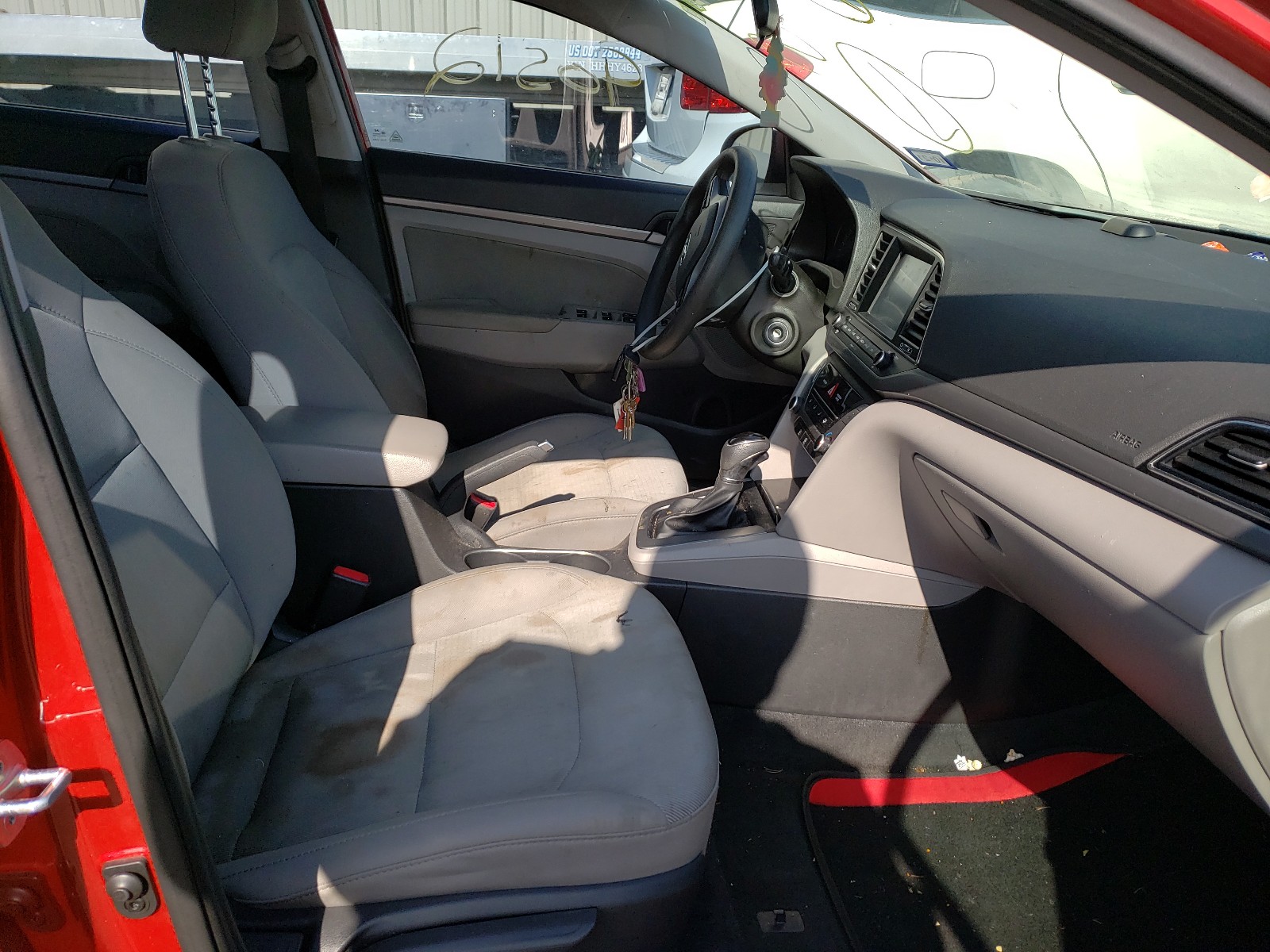 Photo 4 VIN: 5NPD84LF2JH248286 - HYUNDAI ELANTRA SE 