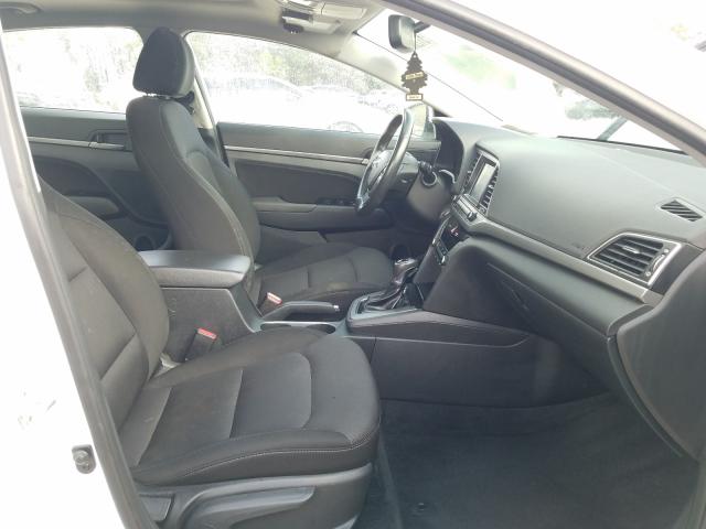 Photo 4 VIN: 5NPD84LF2JH258204 - HYUNDAI ELANTRA SE 