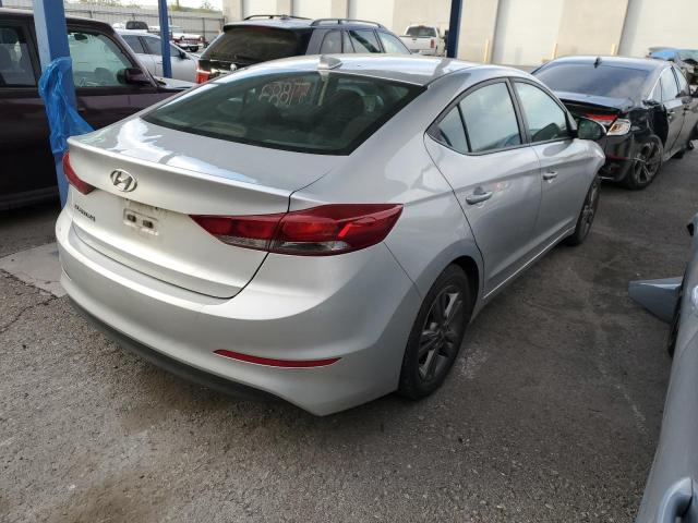 Photo 3 VIN: 5NPD84LF2JH263824 - HYUNDAI ELANTRA SE 