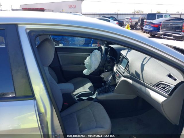 Photo 4 VIN: 5NPD84LF2JH264469 - HYUNDAI ELANTRA 