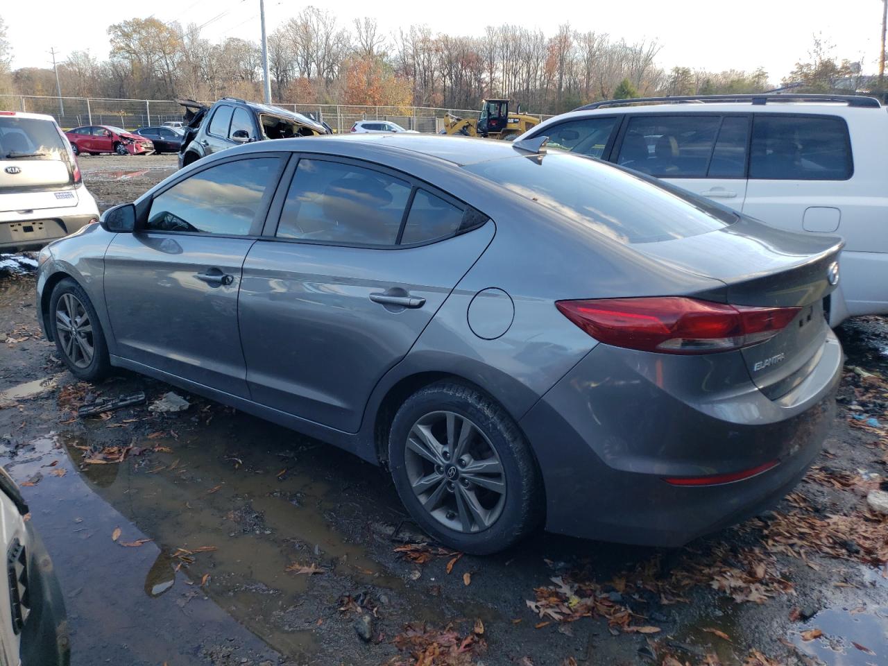 Photo 1 VIN: 5NPD84LF2JH265864 - HYUNDAI ELANTRA 