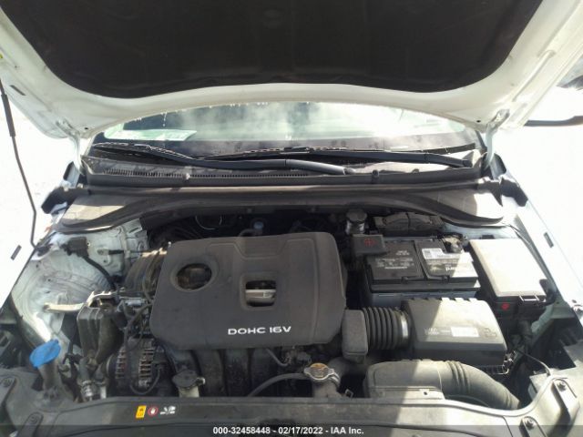 Photo 9 VIN: 5NPD84LF2JH267016 - HYUNDAI ELANTRA 