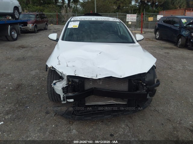 Photo 5 VIN: 5NPD84LF2JH269929 - HYUNDAI ELANTRA 