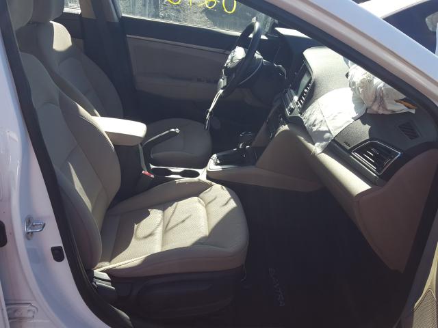 Photo 4 VIN: 5NPD84LF2JH270854 - HYUNDAI ELANTRA SE 