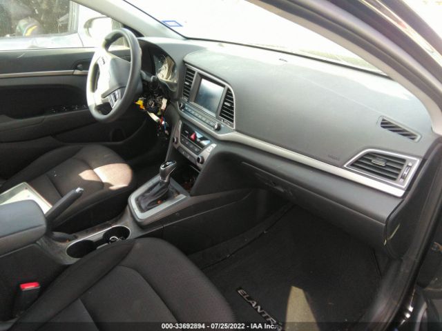 Photo 4 VIN: 5NPD84LF2JH272555 - HYUNDAI ELANTRA 