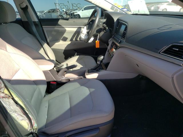 Photo 4 VIN: 5NPD84LF2JH275178 - HYUNDAI ELANTRA SE 