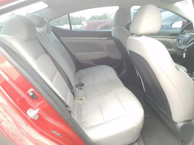 Photo 5 VIN: 5NPD84LF2JH284947 - HYUNDAI ELANTRA 