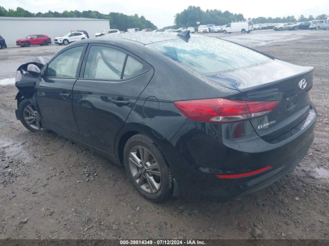 Photo 2 VIN: 5NPD84LF2JH290747 - HYUNDAI ELANTRA 