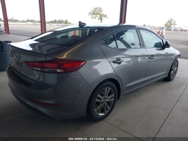 Photo 3 VIN: 5NPD84LF2JH290876 - HYUNDAI ELANTRA 