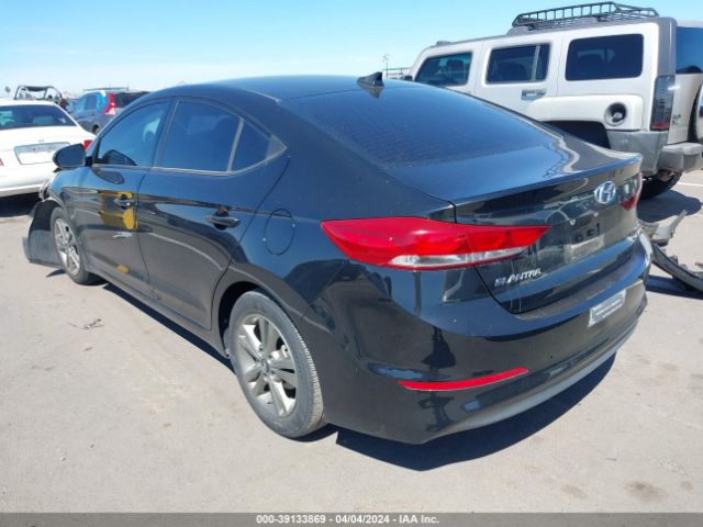 Photo 2 VIN: 5NPD84LF2JH296015 - HYUNDAI ELANTRA 