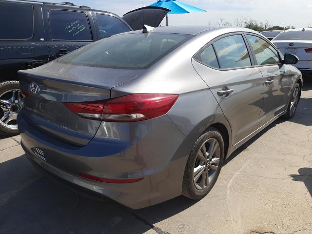 Photo 3 VIN: 5NPD84LF2JH298587 - HYUNDAI ELANTRA SE 