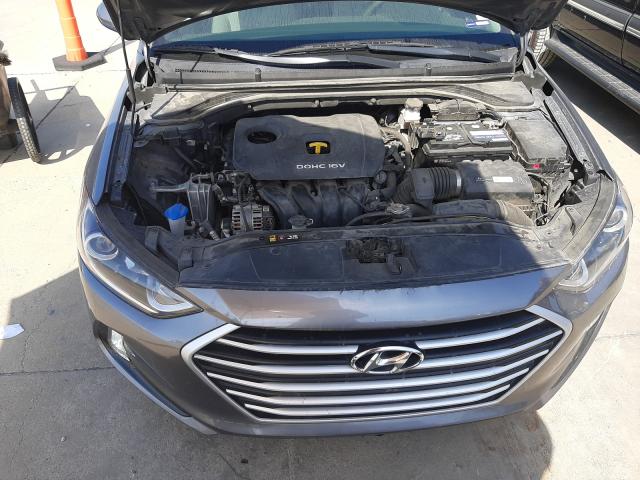 Photo 6 VIN: 5NPD84LF2JH298587 - HYUNDAI ELANTRA SE 