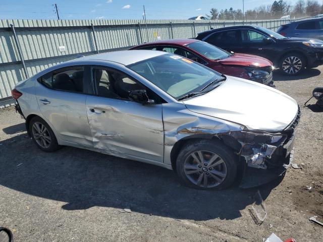 Photo 3 VIN: 5NPD84LF2JH298976 - HYUNDAI ELANTRA SE 