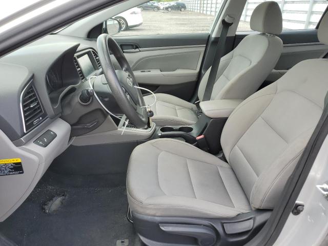 Photo 6 VIN: 5NPD84LF2JH299898 - HYUNDAI ELANTRA 