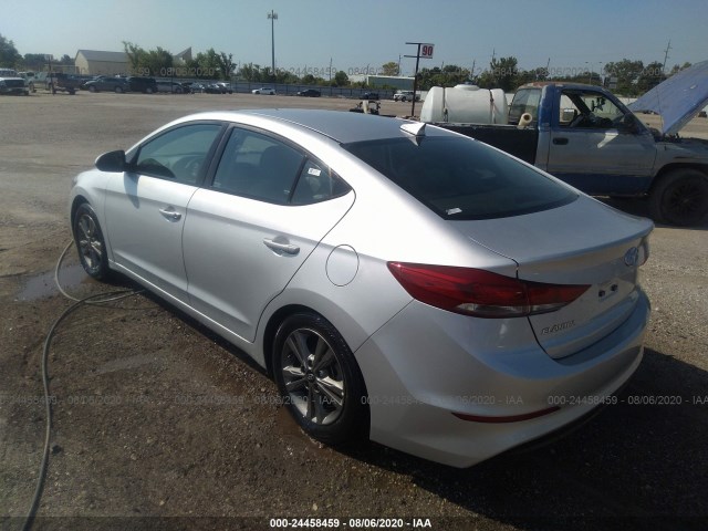 Photo 2 VIN: 5NPD84LF2JH299948 - HYUNDAI ELANTRA 