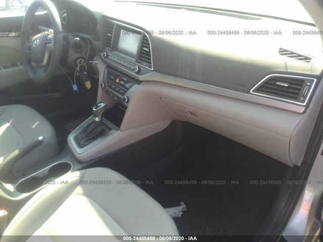 Photo 4 VIN: 5NPD84LF2JH299948 - HYUNDAI ELANTRA 