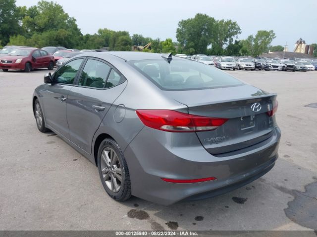 Photo 2 VIN: 5NPD84LF2JH300824 - HYUNDAI ELANTRA 