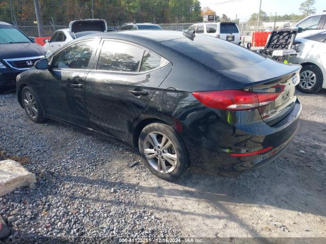 Photo 2 VIN: 5NPD84LF2JH304047 - HYUNDAI ELANTRA 