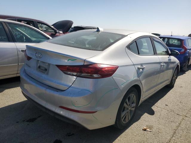 Photo 2 VIN: 5NPD84LF2JH304176 - HYUNDAI ELANTRA SE 