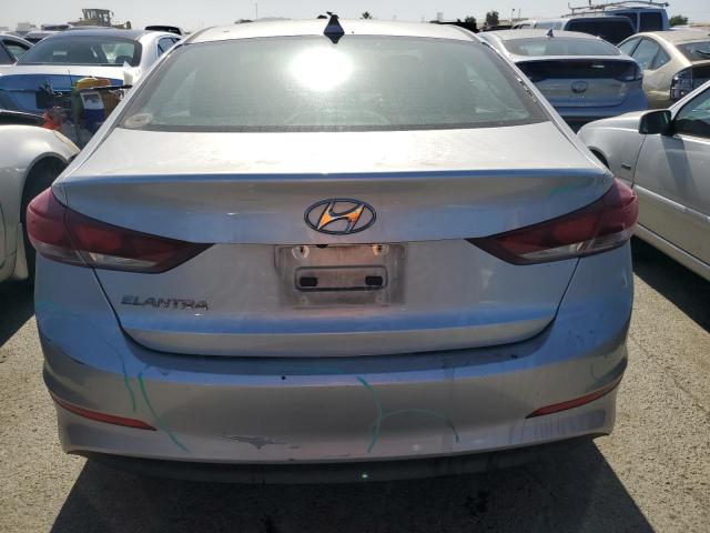 Photo 5 VIN: 5NPD84LF2JH304176 - HYUNDAI ELANTRA SE 