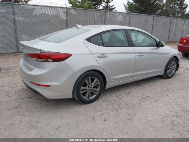 Photo 3 VIN: 5NPD84LF2JH309328 - HYUNDAI ELANTRA 