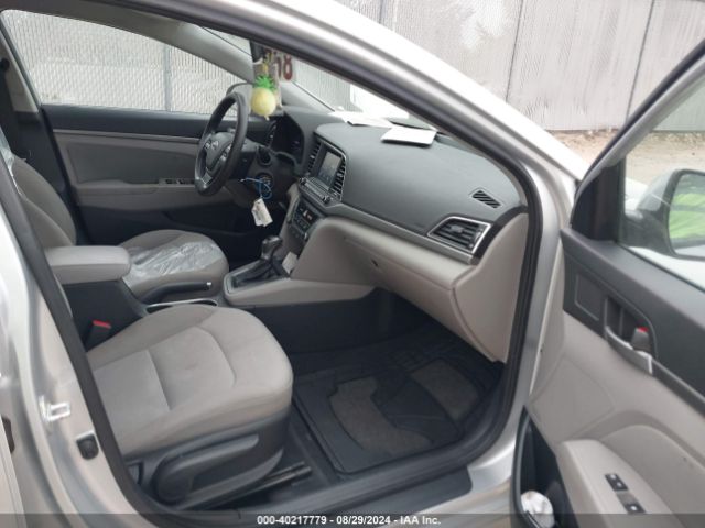 Photo 4 VIN: 5NPD84LF2JH309328 - HYUNDAI ELANTRA 