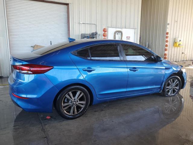 Photo 2 VIN: 5NPD84LF2JH311015 - HYUNDAI ELANTRA SE 