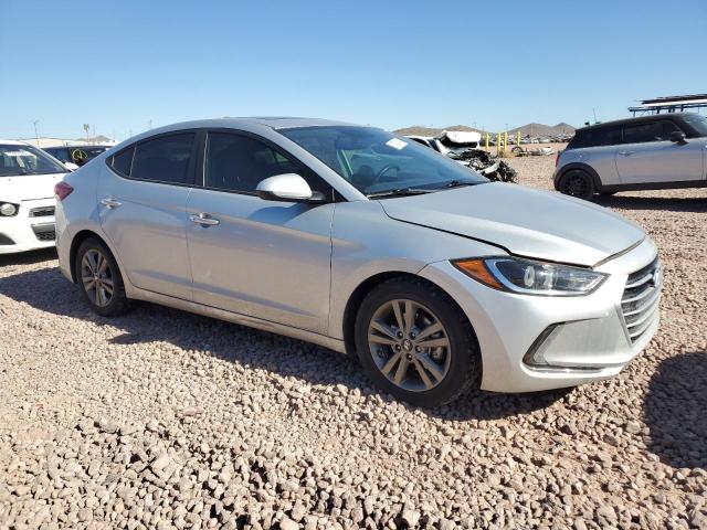 Photo 3 VIN: 5NPD84LF2JH316179 - HYUNDAI ELANTRA SE 