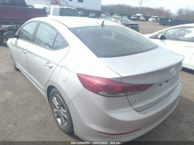 Photo 2 VIN: 5NPD84LF2JH317395 - HYUNDAI ELANTRA 