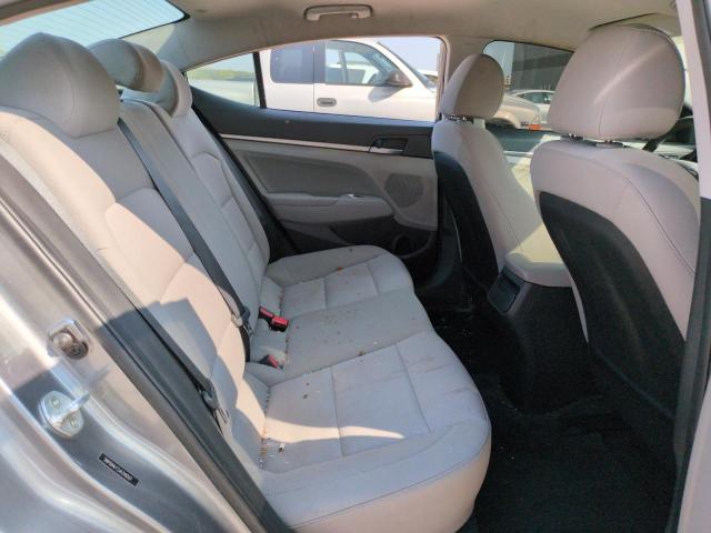 Photo 9 VIN: 5NPD84LF2JH318207 - HYUNDAI ELANTRA SE 