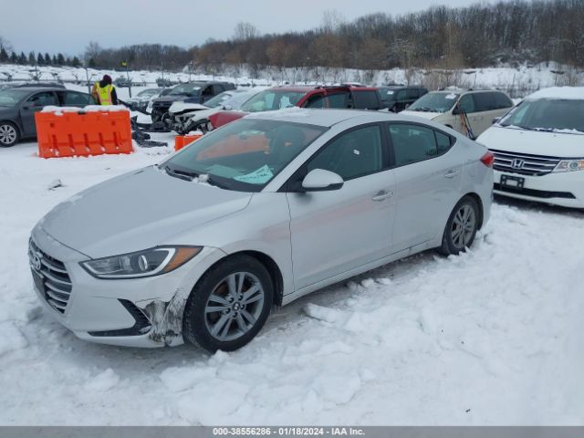 Photo 1 VIN: 5NPD84LF2JH319342 - HYUNDAI ELANTRA 