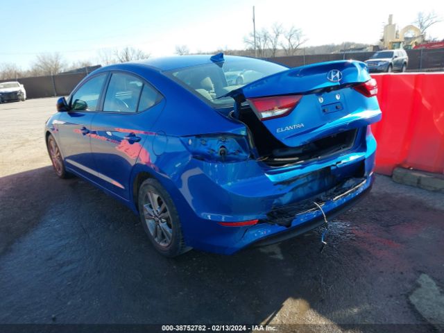 Photo 2 VIN: 5NPD84LF2JH320474 - HYUNDAI ELANTRA 