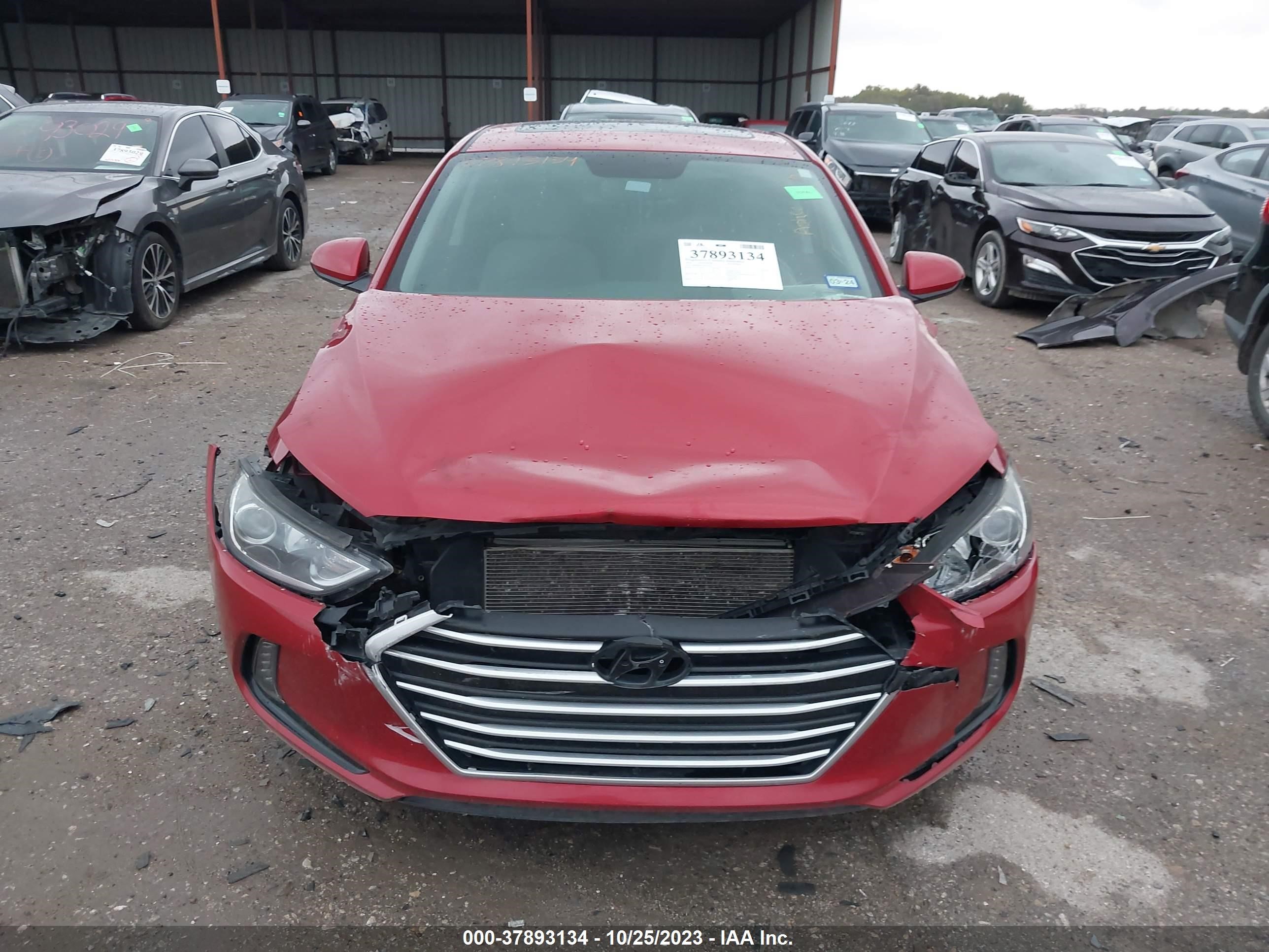 Photo 5 VIN: 5NPD84LF2JH327912 - HYUNDAI ELANTRA 