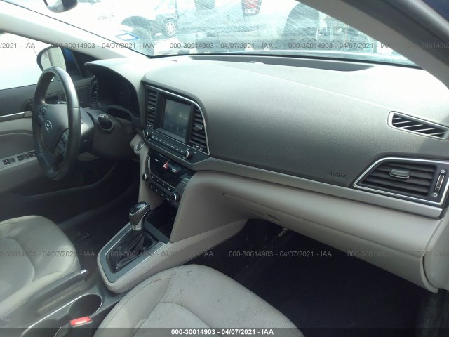 Photo 4 VIN: 5NPD84LF2JH332432 - HYUNDAI ELANTRA 