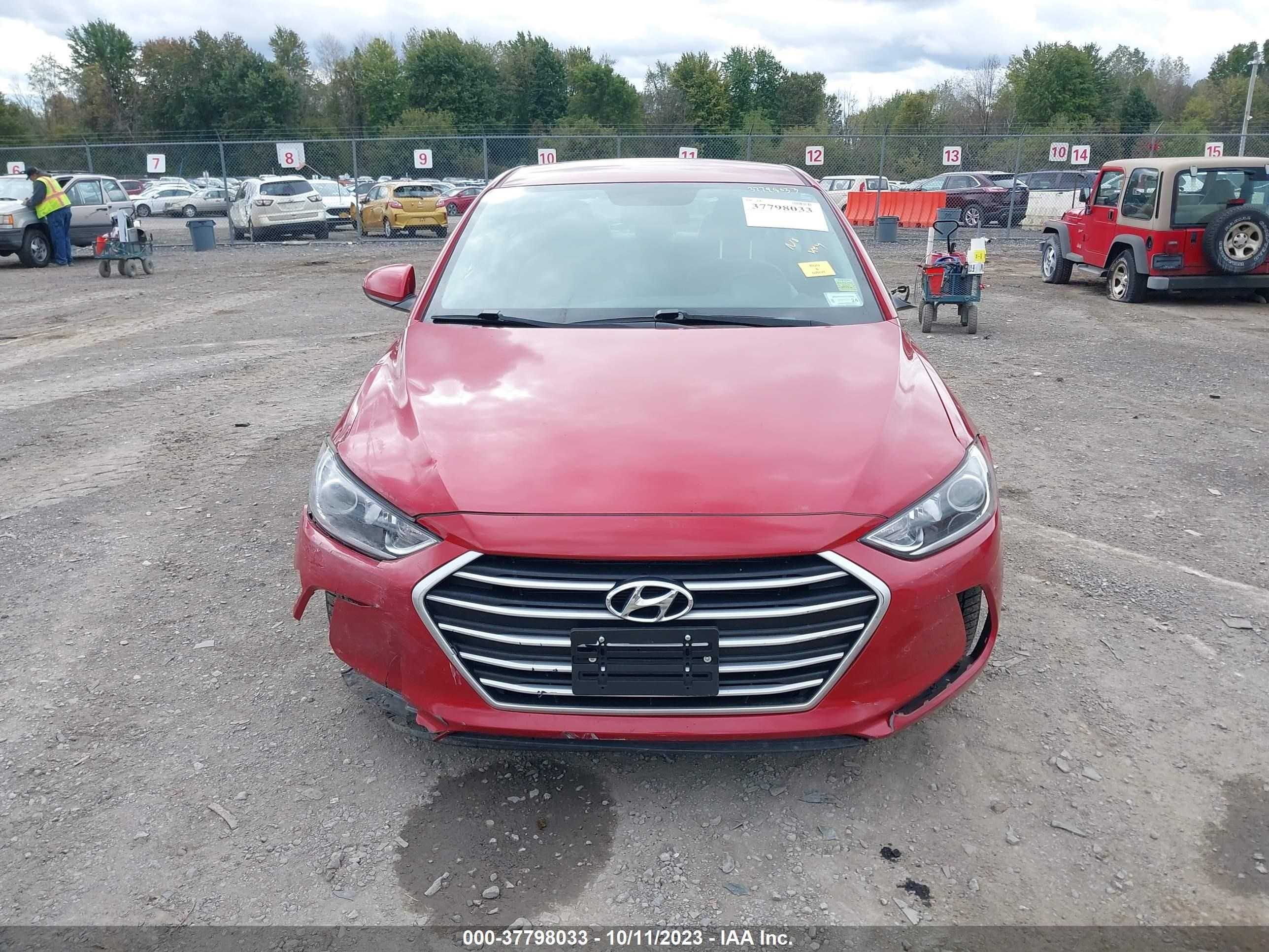 Photo 11 VIN: 5NPD84LF2JH336643 - HYUNDAI ELANTRA 