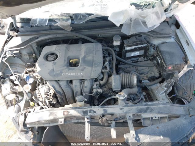 Photo 9 VIN: 5NPD84LF2JH337324 - HYUNDAI ELANTRA 