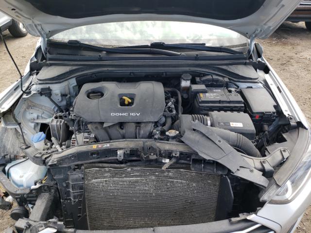 Photo 6 VIN: 5NPD84LF2JH337470 - HYUNDAI ELANTRA SE 