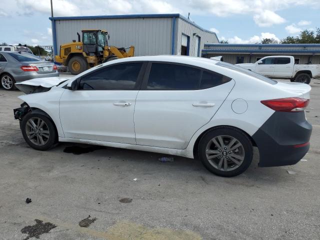 Photo 1 VIN: 5NPD84LF2JH343902 - HYUNDAI ELANTRA SE 