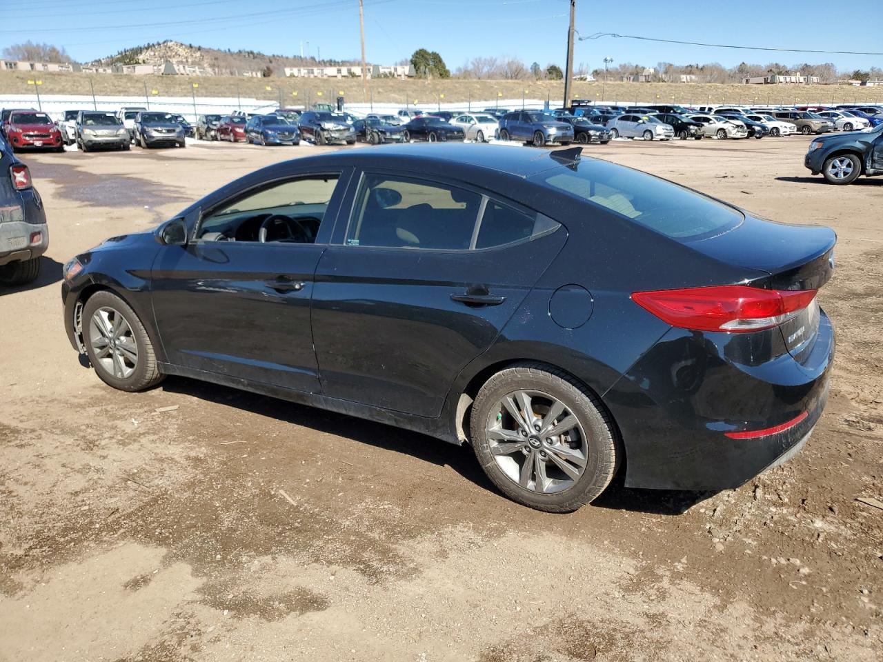 Photo 1 VIN: 5NPD84LF2JH353166 - HYUNDAI ELANTRA 