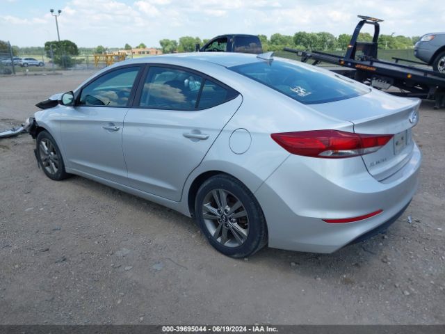 Photo 2 VIN: 5NPD84LF2JH356682 - HYUNDAI ELANTRA 