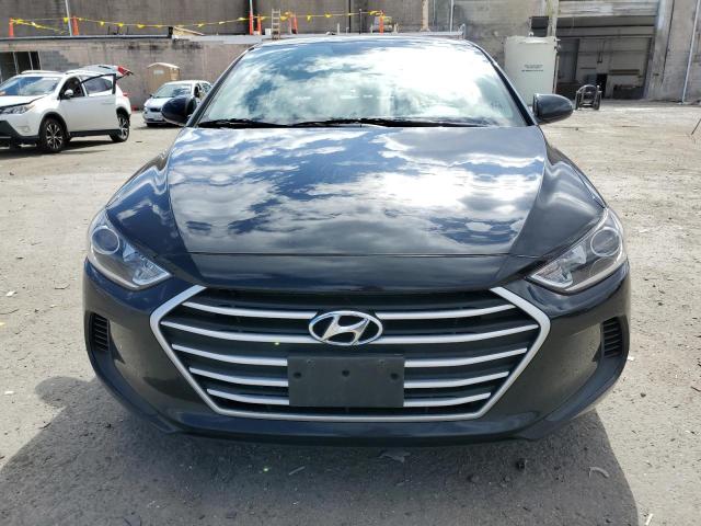 Photo 4 VIN: 5NPD84LF2JH358223 - HYUNDAI ELANTRA SE 