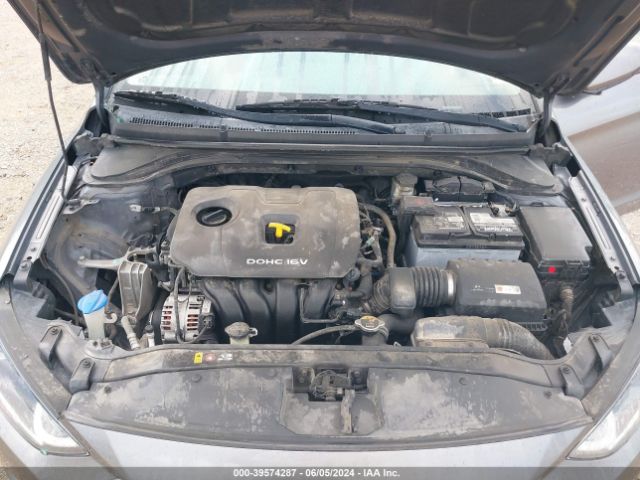 Photo 9 VIN: 5NPD84LF2JH358674 - HYUNDAI ELANTRA 