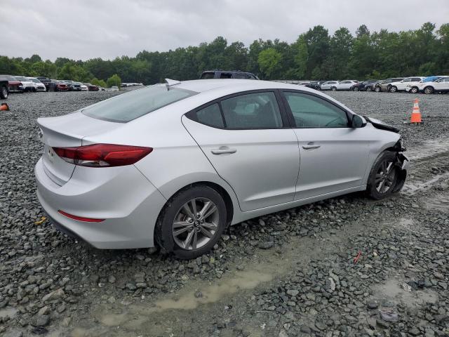 Photo 2 VIN: 5NPD84LF2JH365236 - HYUNDAI ELANTRA SE 