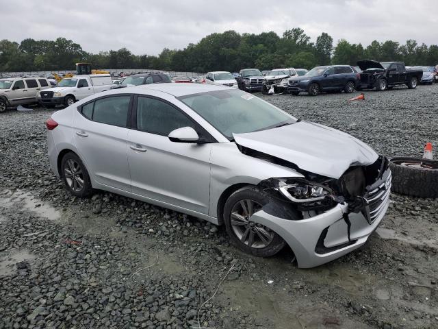 Photo 3 VIN: 5NPD84LF2JH365236 - HYUNDAI ELANTRA SE 