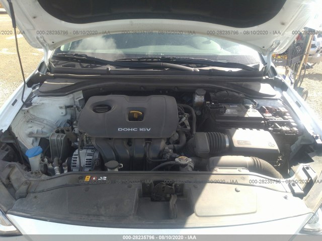 Photo 9 VIN: 5NPD84LF2JH370811 - HYUNDAI ELANTRA 